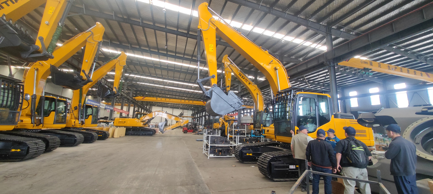 Chinese Excavator Factory