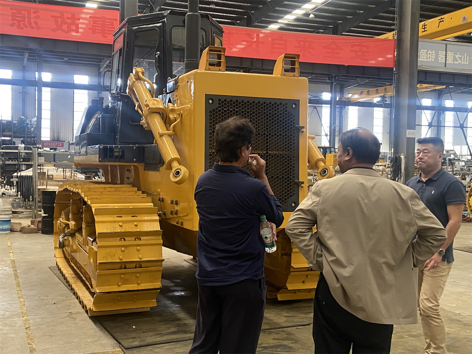 Clients Visit Bulldozer Factory