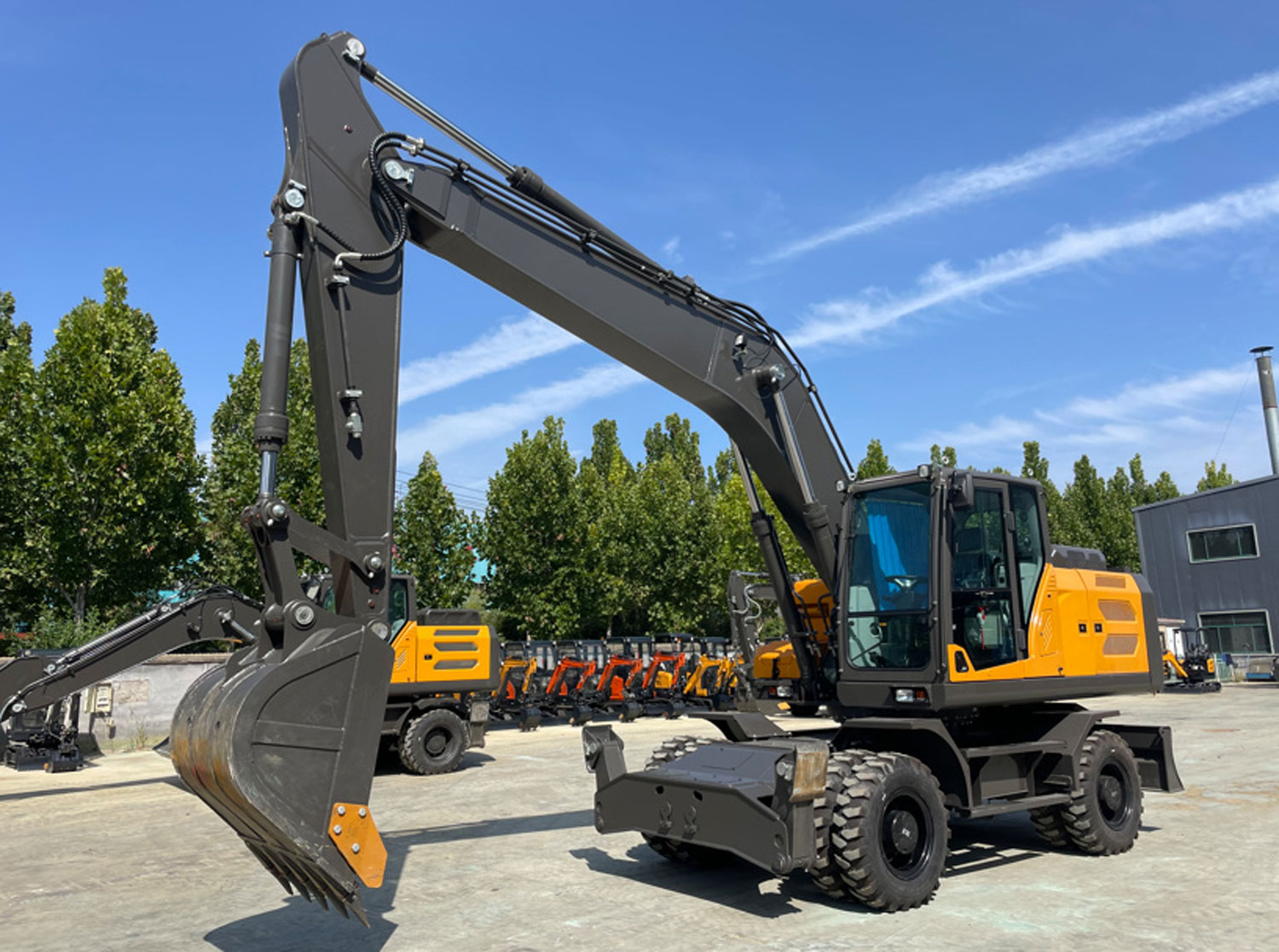 PW180 轮式挖掘机