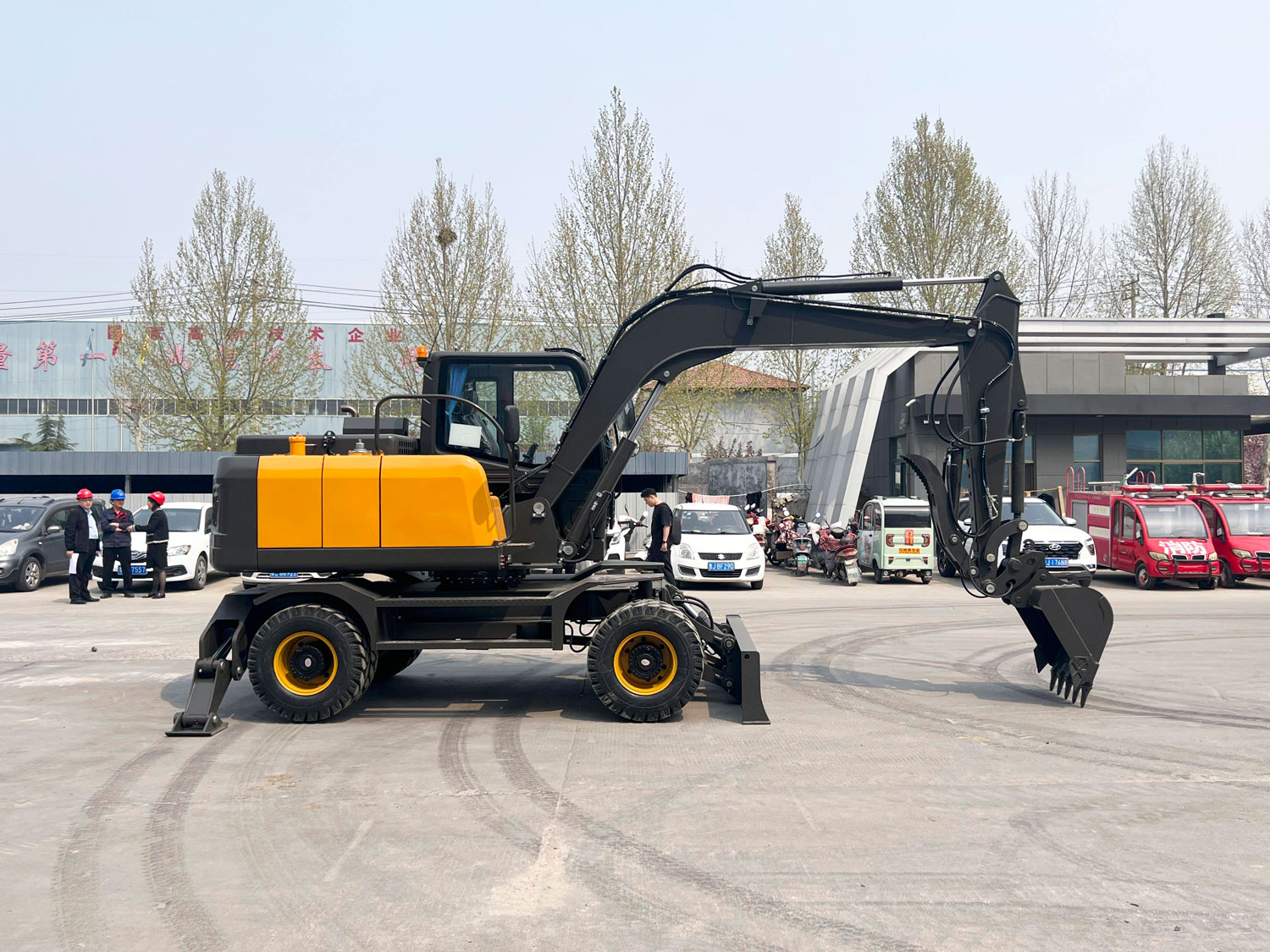 PW80 轮式挖掘机