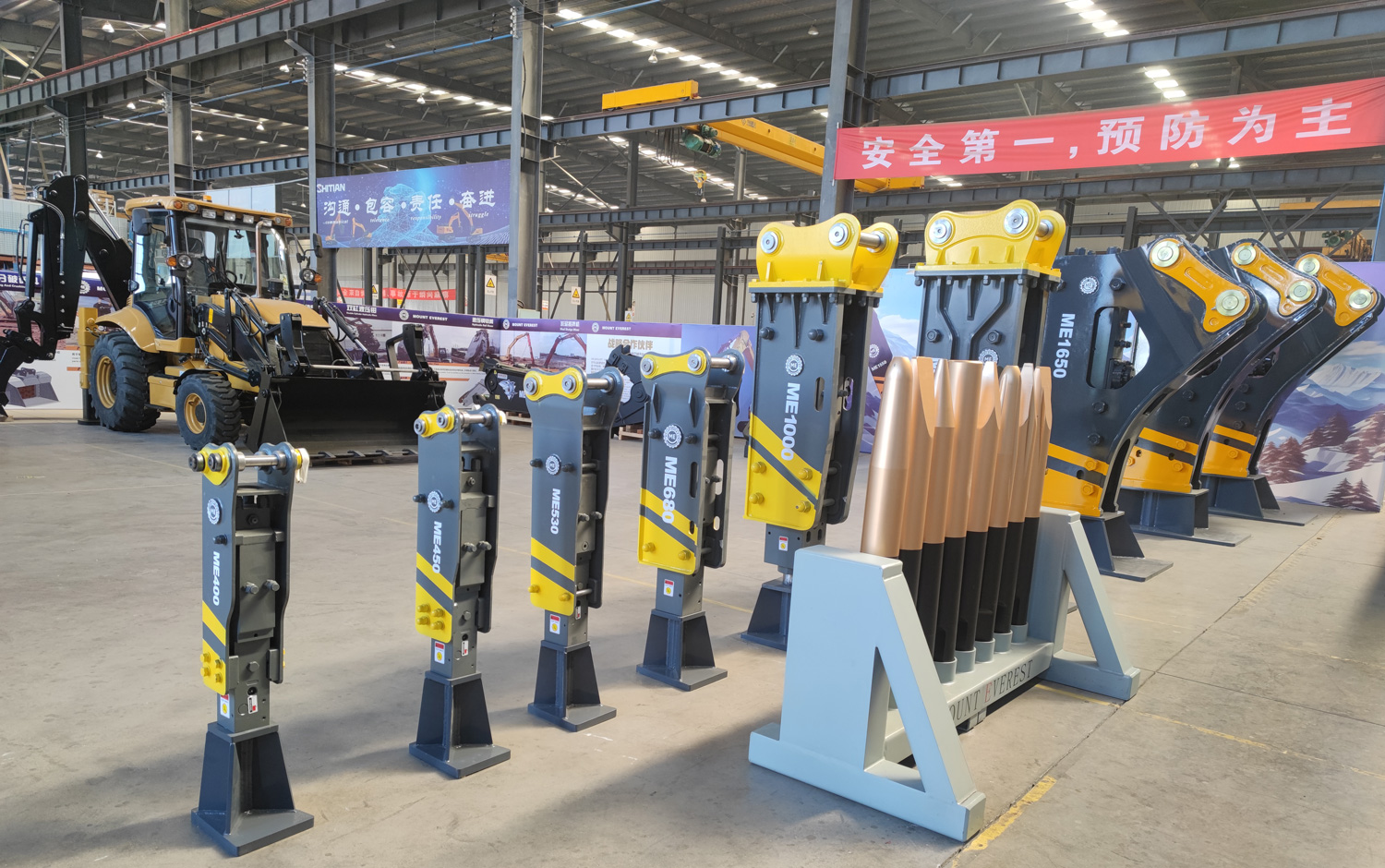 ME450 Hydraulic Breaker