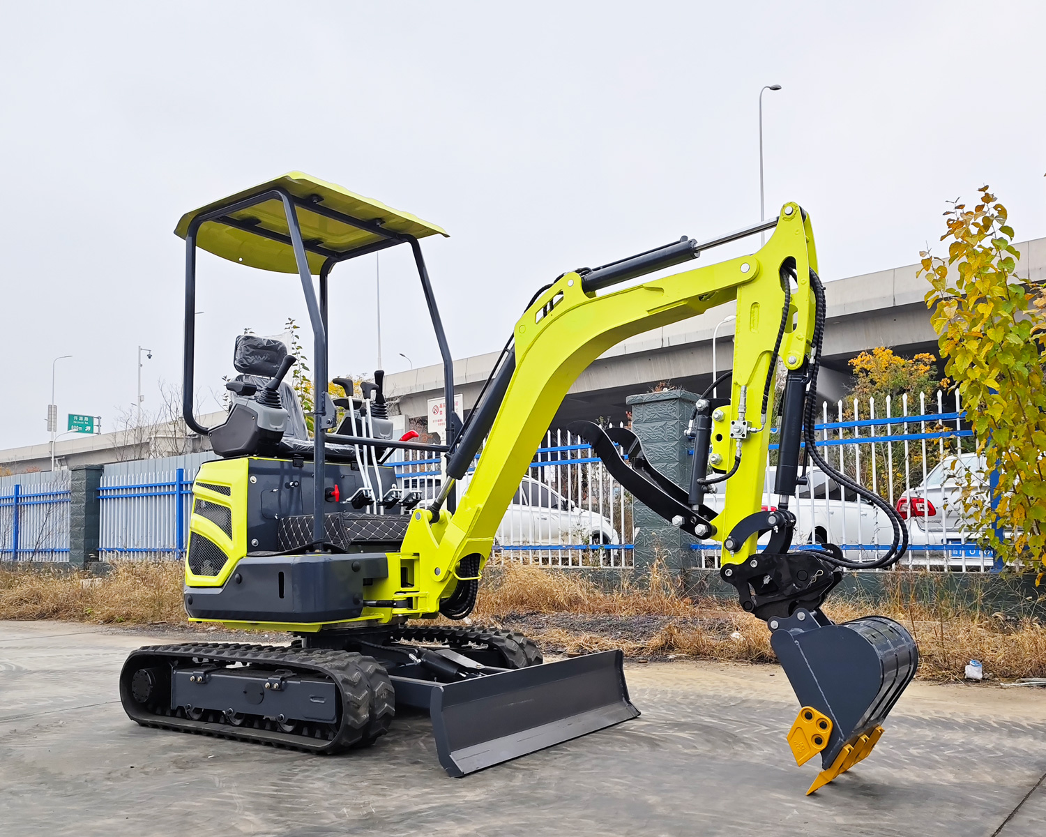 SH15B Mini Excavator