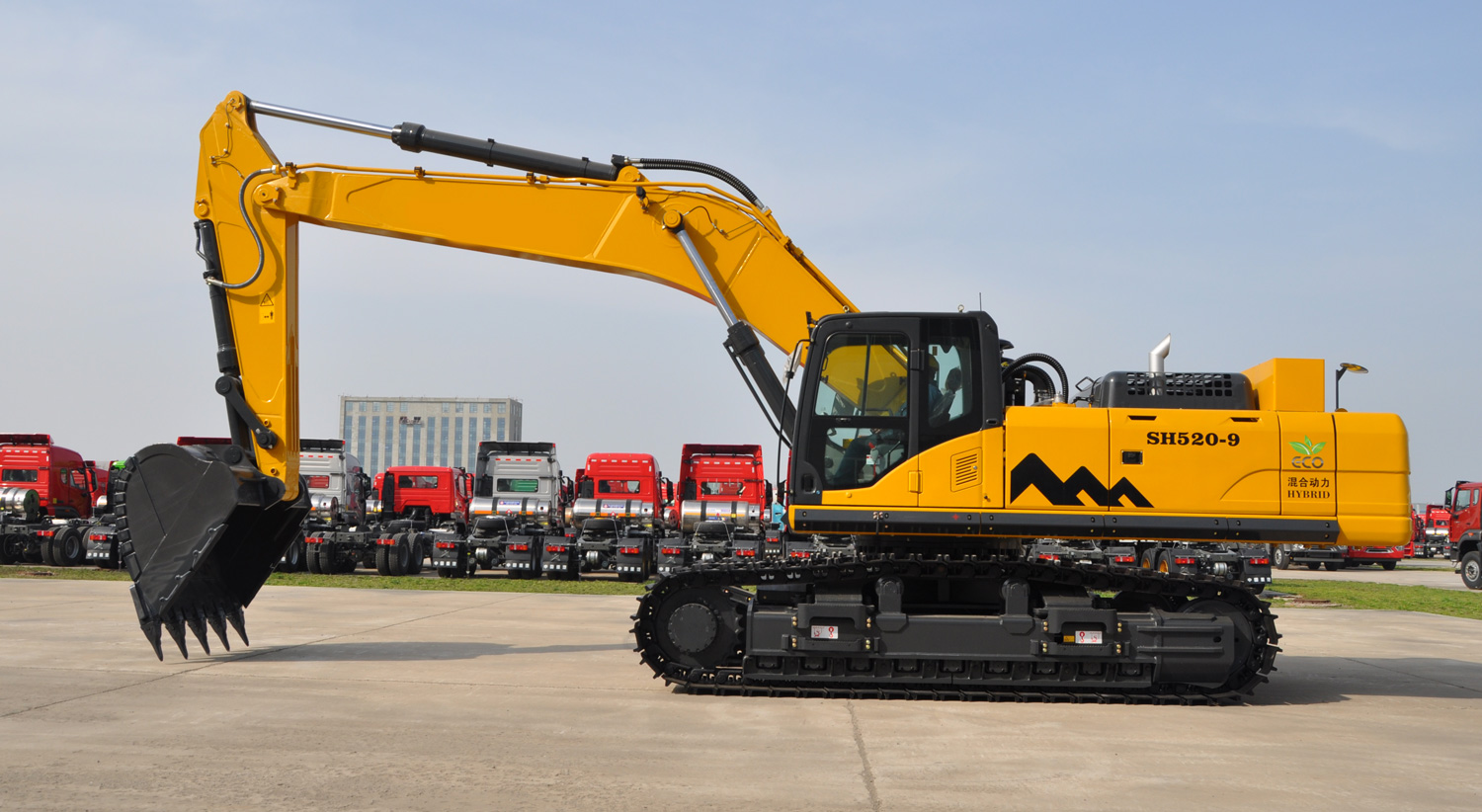 SH520 Large Excavator