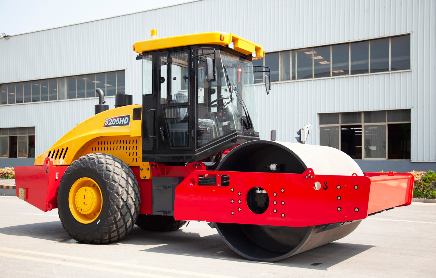 S205HD-2 Single-drum vibratory roller