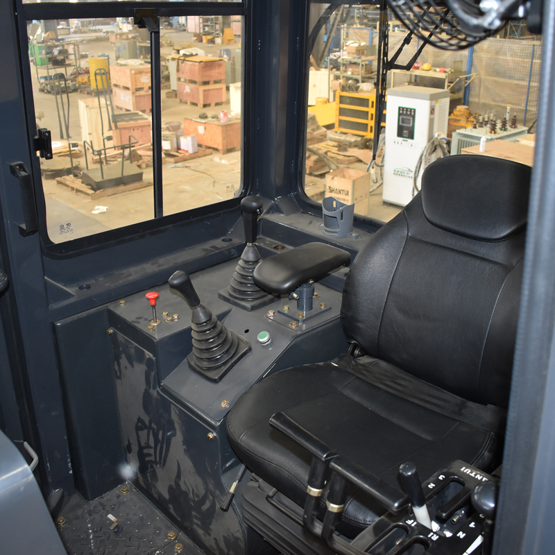 SD22 Bulldozer Driver Cabin / Cab Module Replacement
