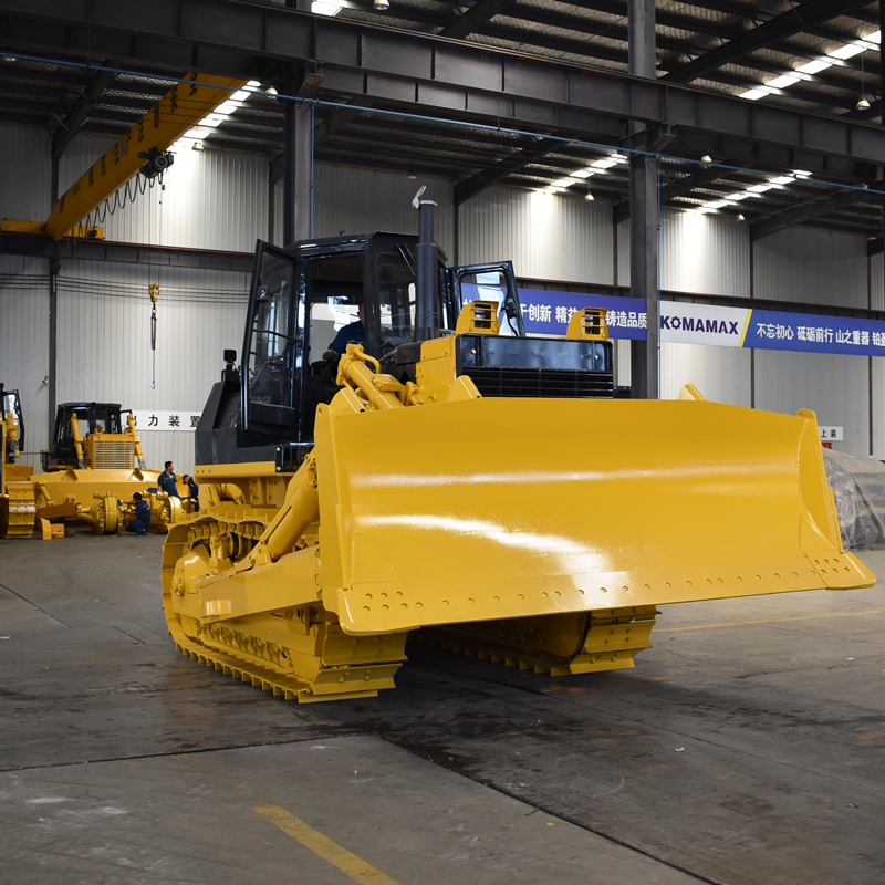 Tracked 220HP Dozers