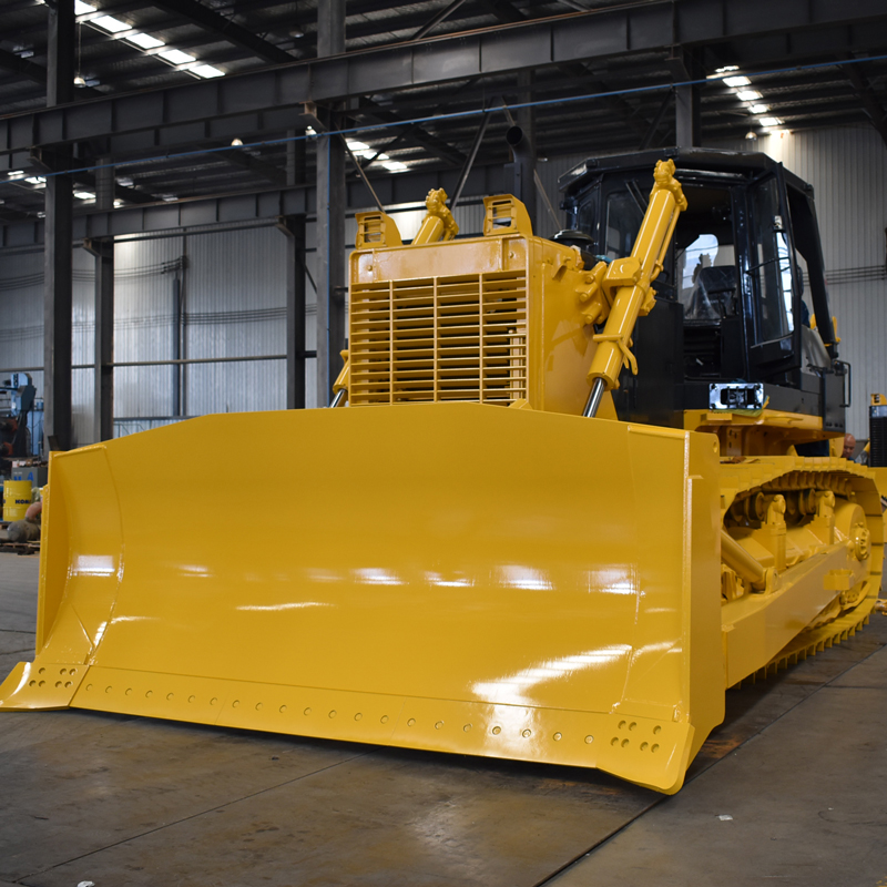 SD32 rock edition bulldozer equipped with reinforced rock blade