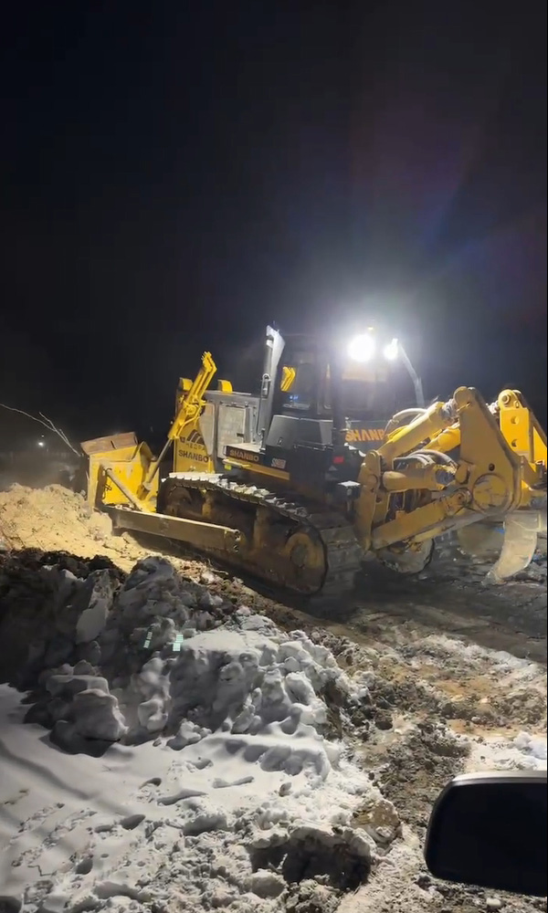 SD32 works in extremely cold environment in Yaku