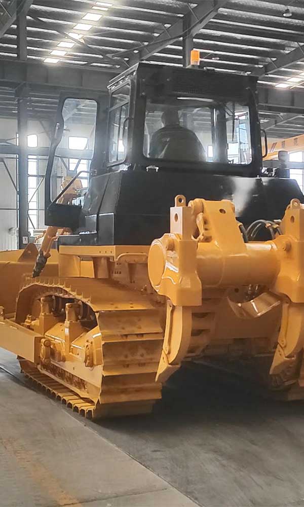 2025061603-Chinese bulldozer factory